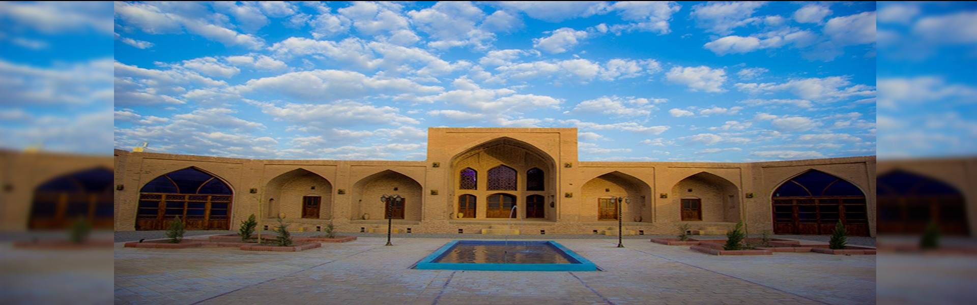 هتل کاروانسرای عباسی کوه پا نایین